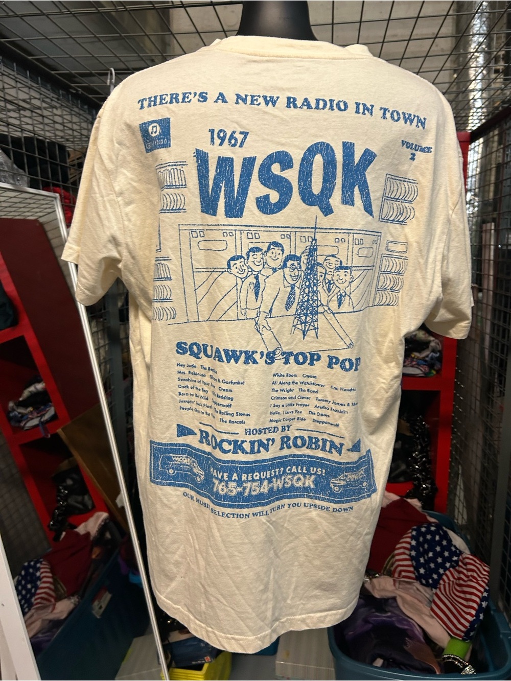 Stranger things Target 🎯 rekease WSQK SQUAWK unisex Cream Graphic Men's T-Shirt - Picture 4 of 10